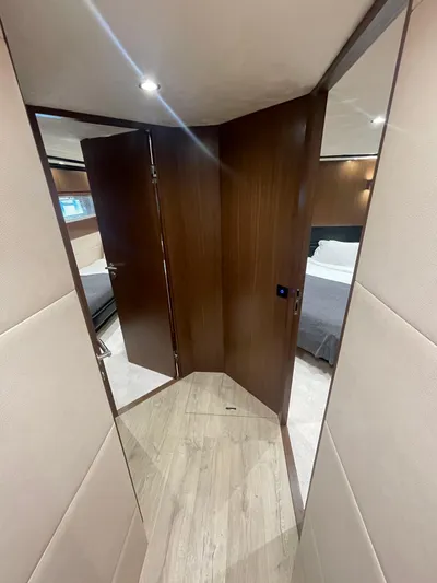 Blade Yacht Photos Pics 