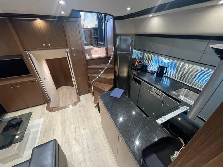 Blade Yacht Photos Pics 