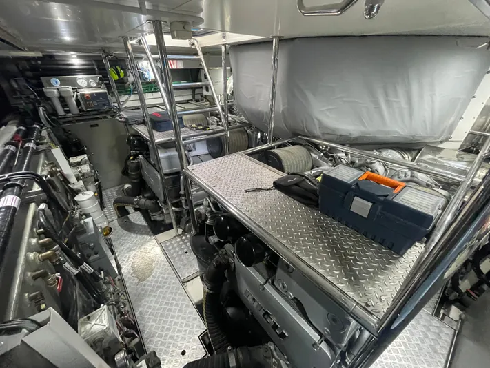 Blade Yacht Photos Pics 