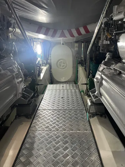 Blade Yacht Photos Pics 