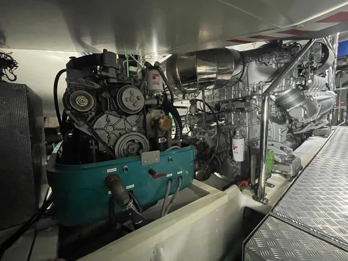 Blade Yacht Photos Pics 