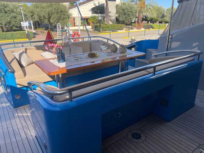 Blade Yacht Photos Pics 