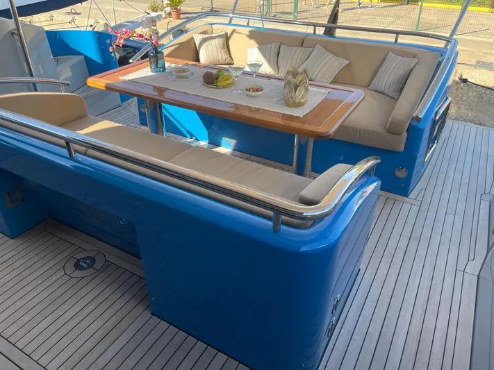 Blade Yacht Photos Pics 