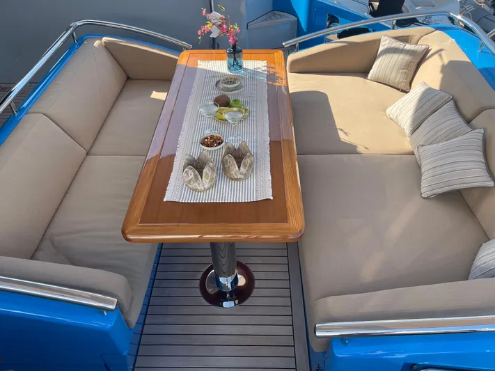 Blade Yacht Photos Pics 