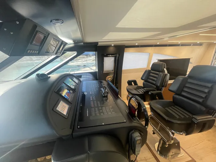 Blade Yacht Photos Pics 