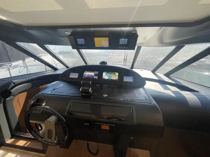 Blade Yacht Photos Pics 