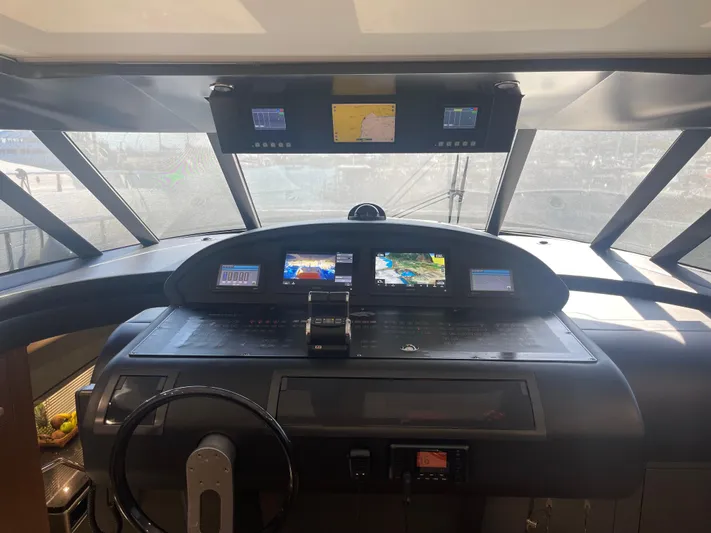 Blade Yacht Photos Pics 