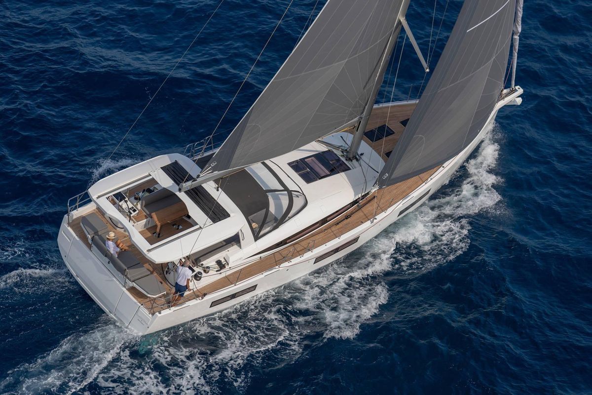 2022 Jeanneau 59 