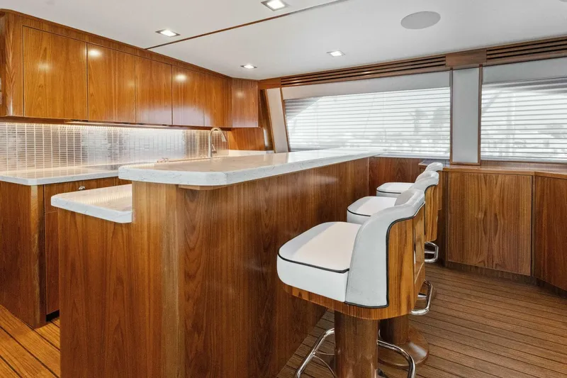 El Dorado Yacht Photos Pics 2022 Viking 68 CNV