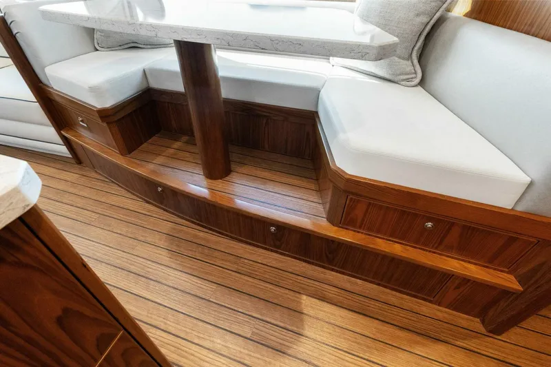 El Dorado Yacht Photos Pics 2022 Viking 68 CNV