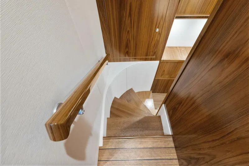 El Dorado Yacht Photos Pics 2022 Viking 68 CNV