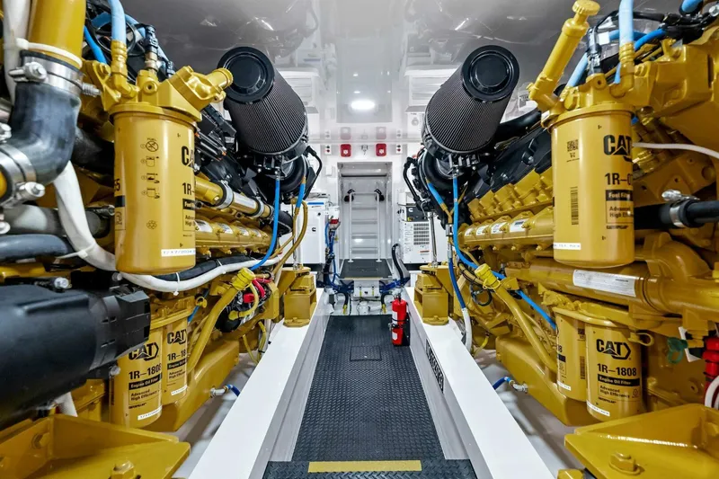 El Dorado Yacht Photos Pics 2022 Viking 68 CNV