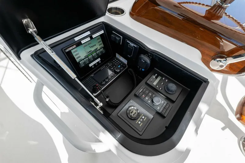 El Dorado Yacht Photos Pics 2022 Viking 68 CNV