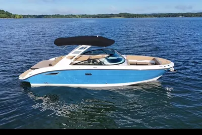 Sea Ray SDX 270