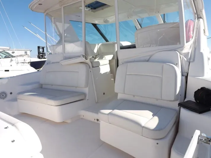  Yacht Photos Pics 2007 Tiara Yachts 3600 Sovran interior with white seating and clear windows.