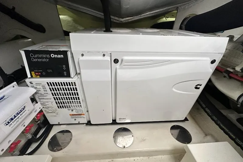 Happy Ours Yacht Photos Pics Cummins Onan generator in 2019 Riviera 5400 Sport Yacht engine room.