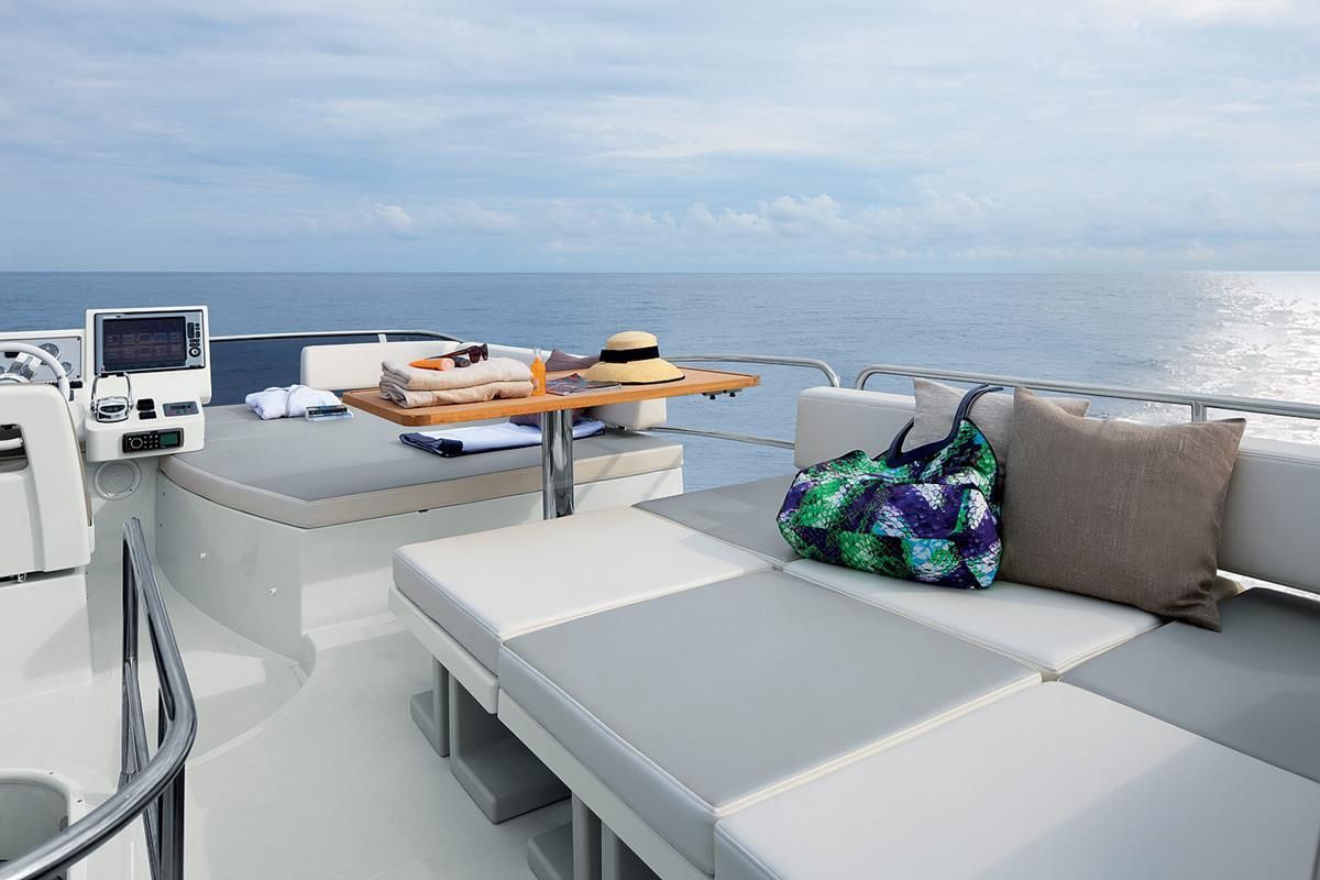 2013 Azimut 45 