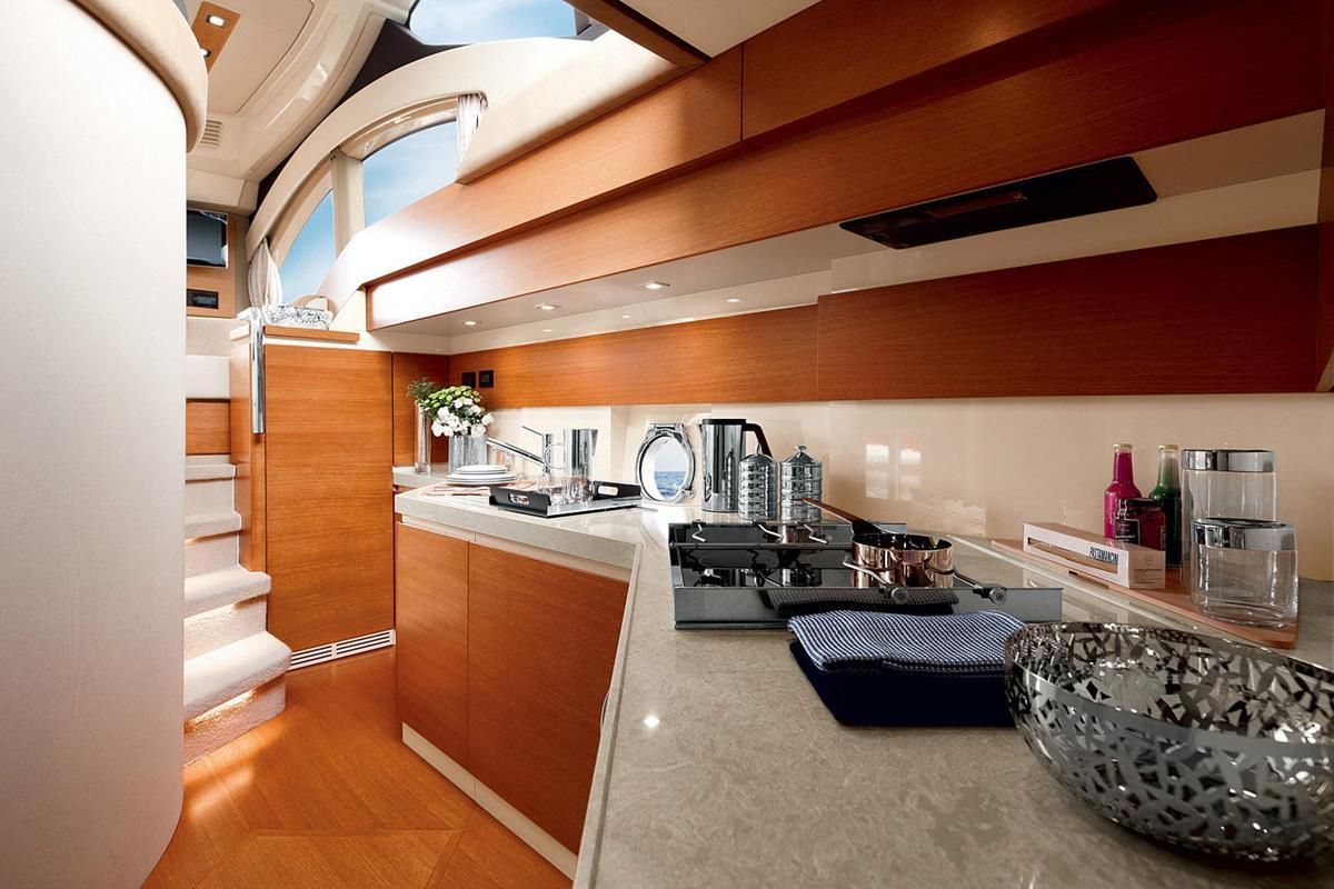 2013 Azimut 45 