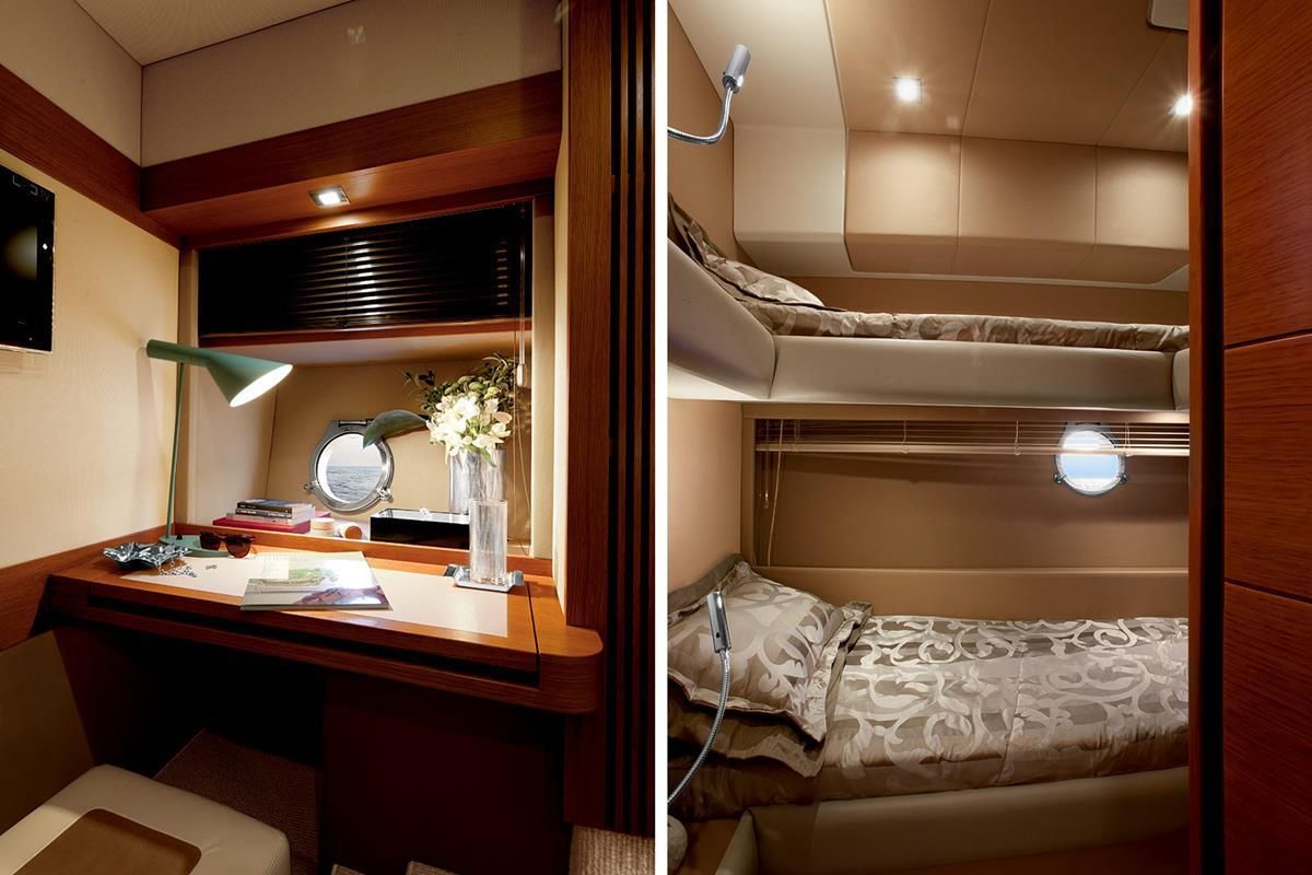2013 Azimut 45 