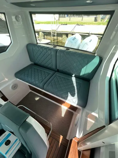  Yacht Photos Pics 2023 Axopar 28 Cabin Wetbar - Image 23