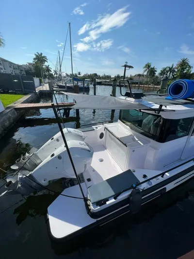  Yacht Photos Pics 2023 Axopar 28 Cabin Wetbar - Image 33