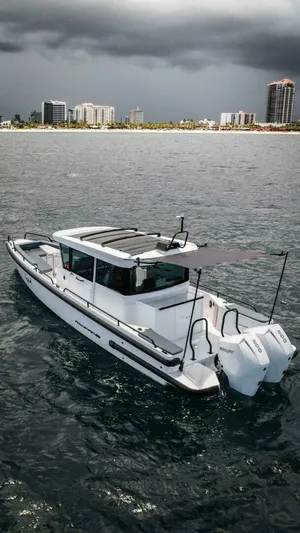  Yacht Photos Pics 2023 Axopar 28 Cabin Wetbar - Image 4