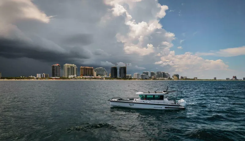  Yacht Photos Pics 2023 Axopar 28 Cabin Wetbar - Image 6