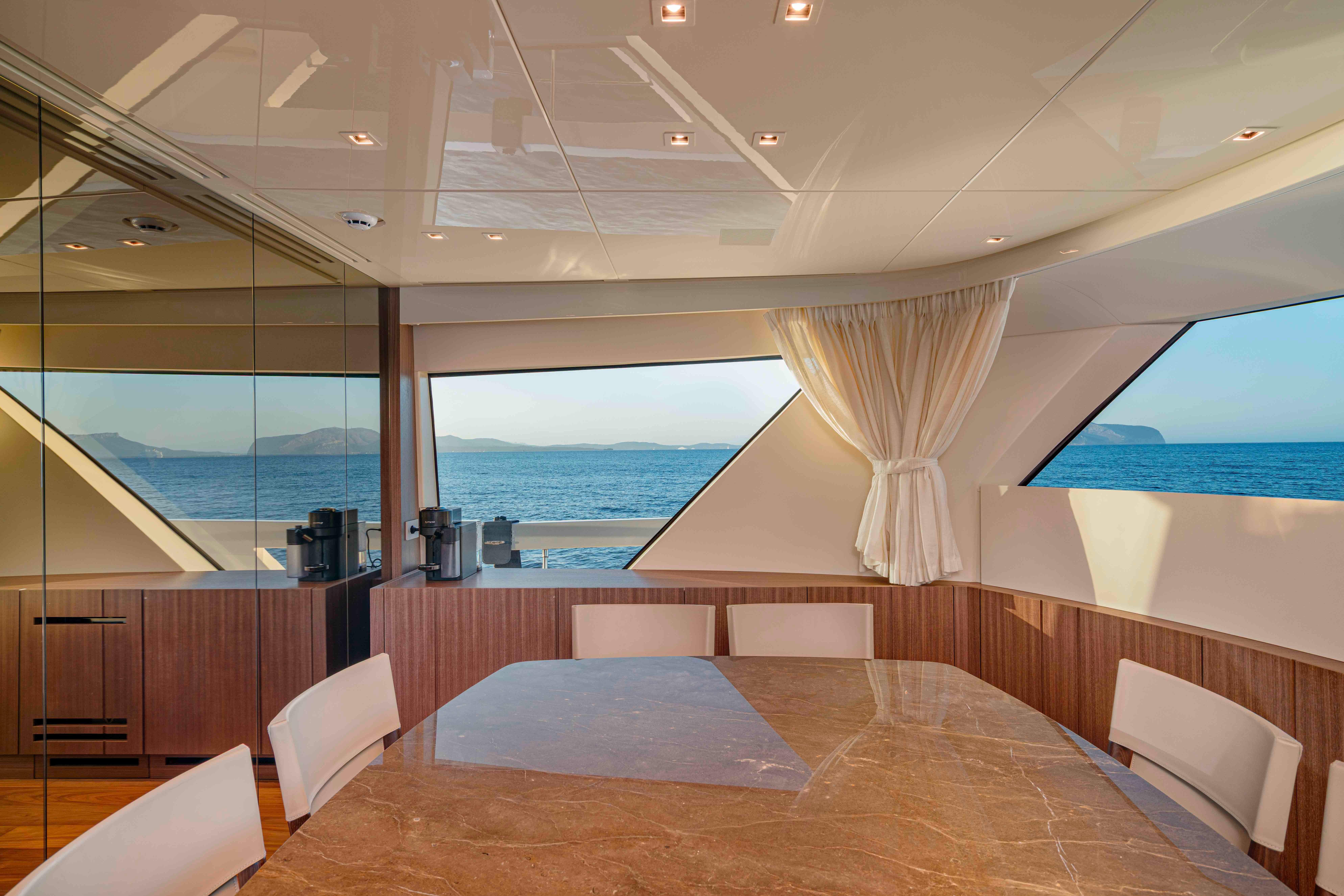 2025 77 11 Sanlorenzo SX76