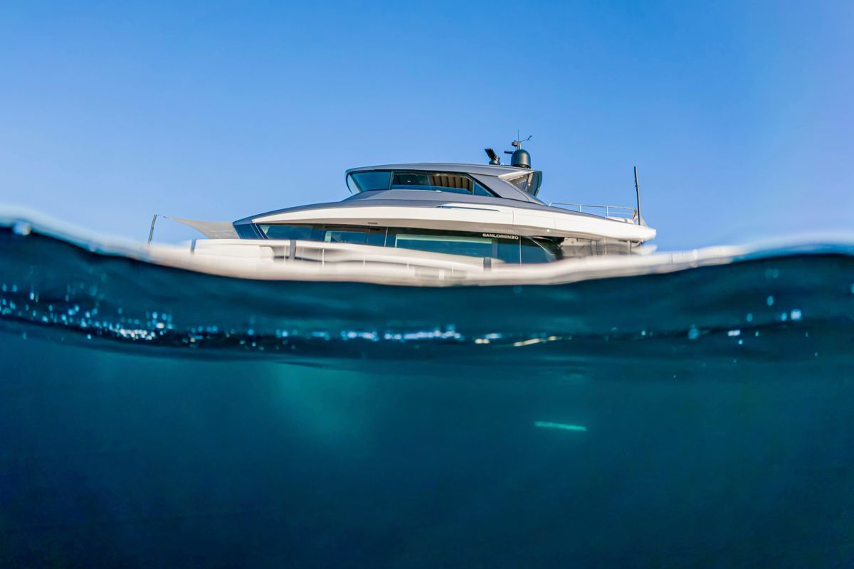 2025 Sanlorenzo 77 
