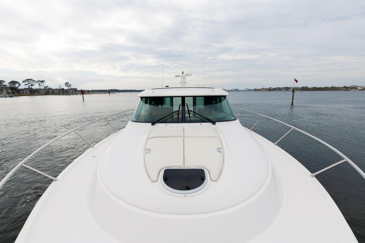 2015 Tiara Yachts 44 