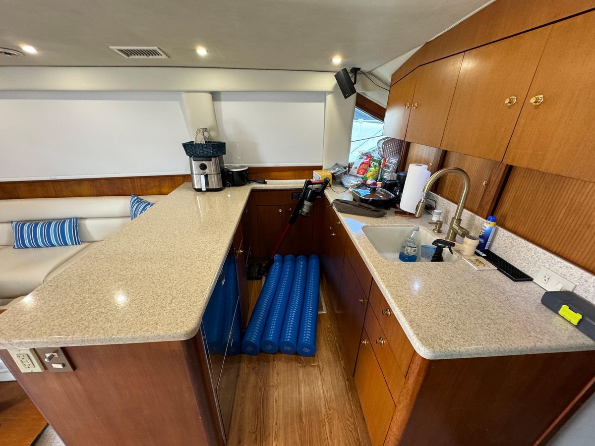 2001 Ocean Yachts 48 