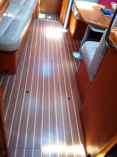 Elendil 1 Yacht Photos Pics High Density wear-proof laminate