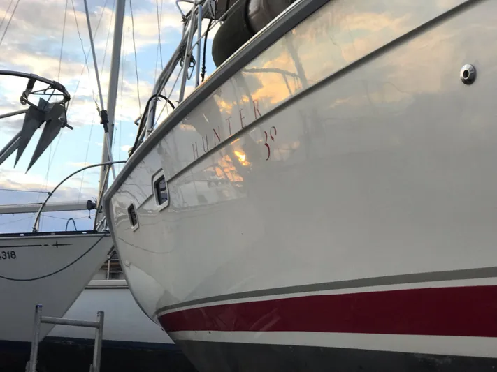 Elendil 1 Yacht Photos Pics 