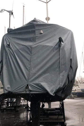Elendil 1 Yacht Photos Pics Winter cover