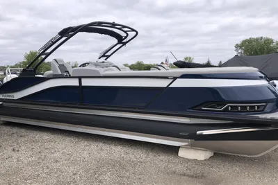 Harris Grand Mariner 250