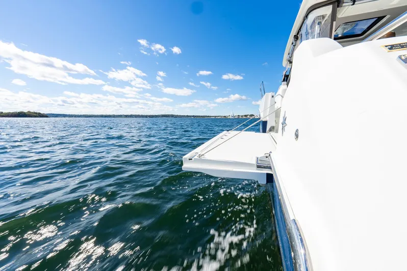 Variance Yacht Photos Pics Terrace