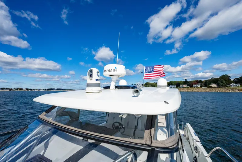 Variance Yacht Photos Pics Hardtop Electronics