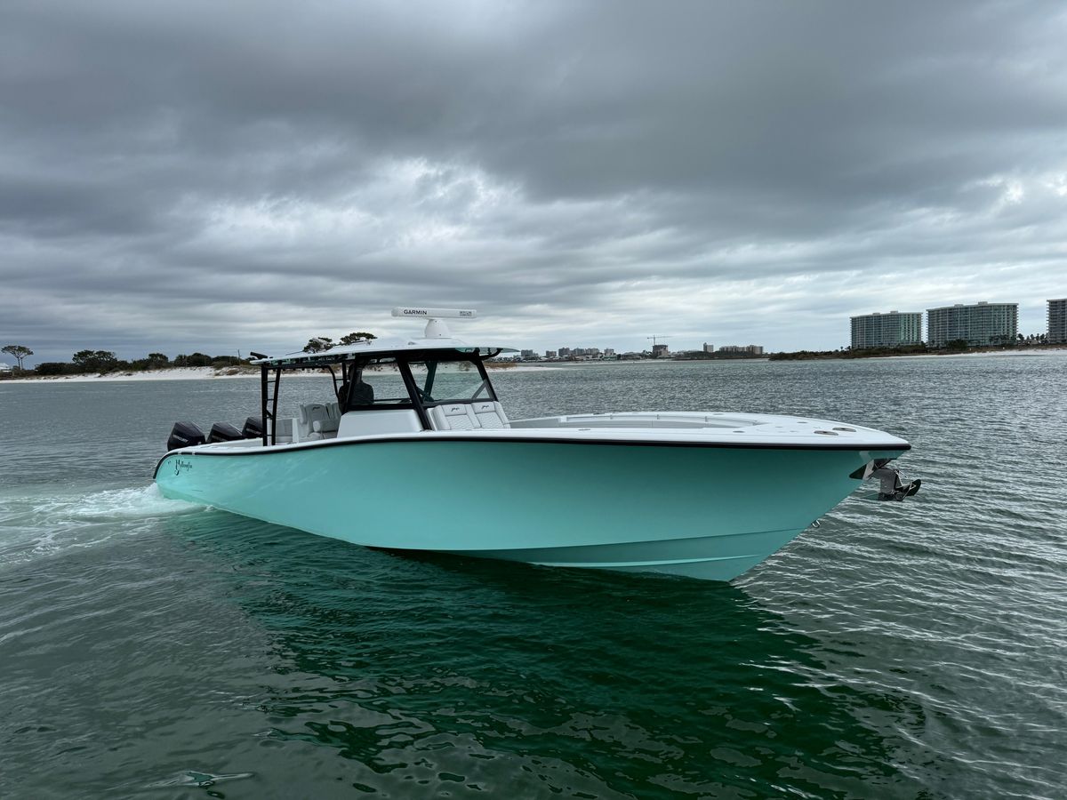 2023 Yellowfin 42 