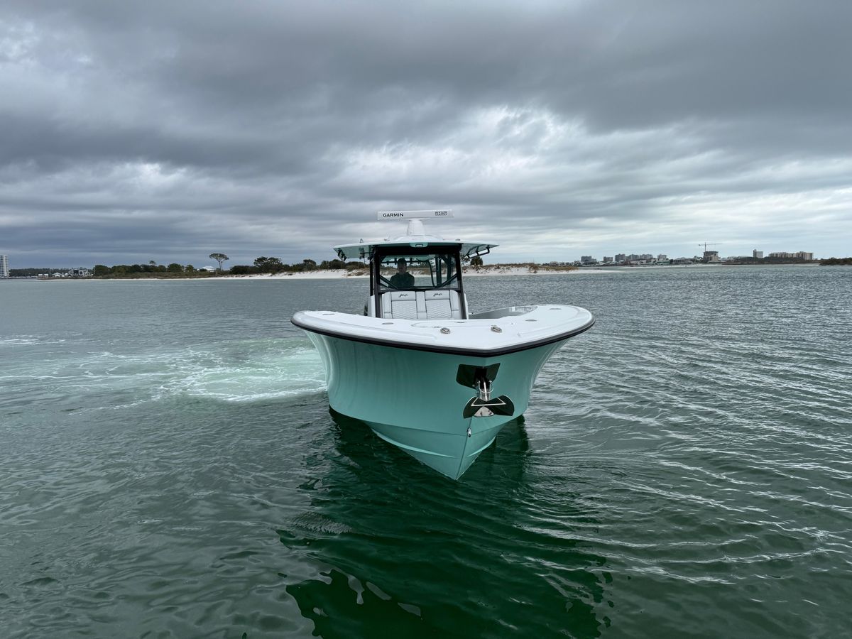 2023 Yellowfin 42 