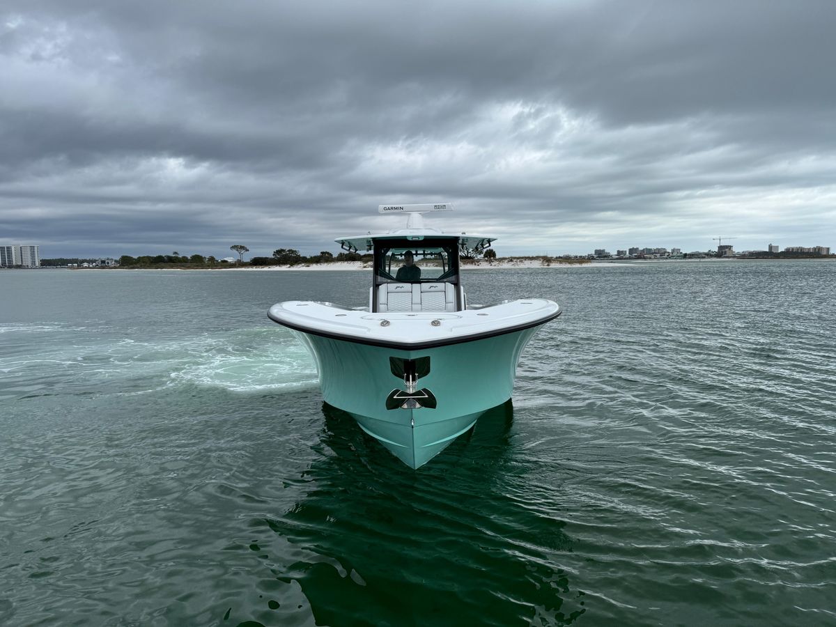 2023 Yellowfin 42 