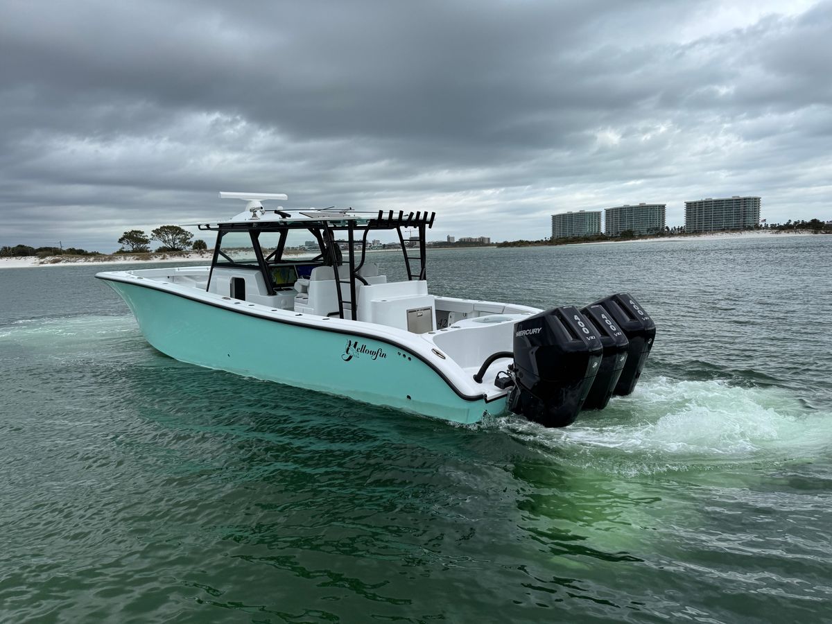 2023 Yellowfin 42 