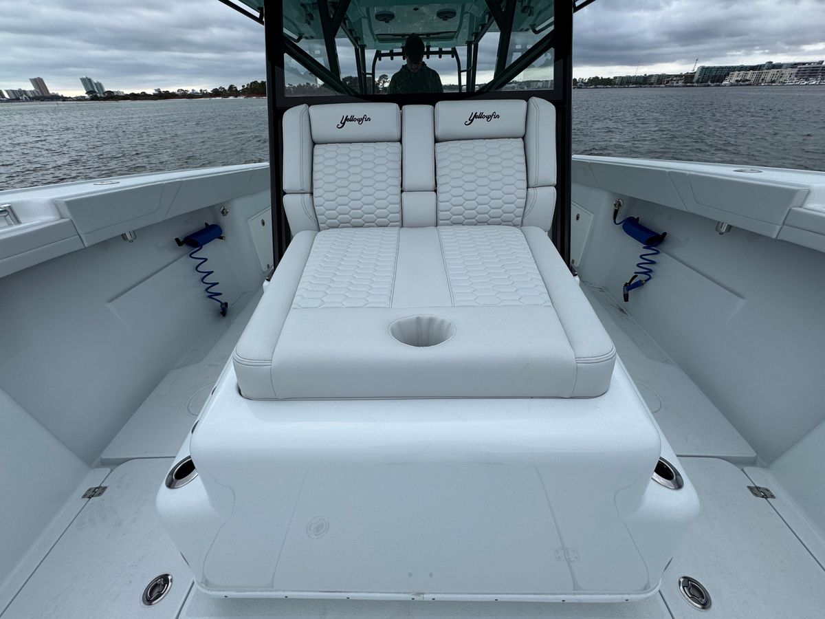 2023 Yellowfin 42 