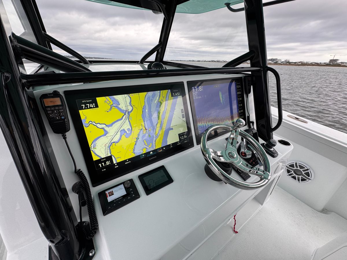 2023 Yellowfin 42 