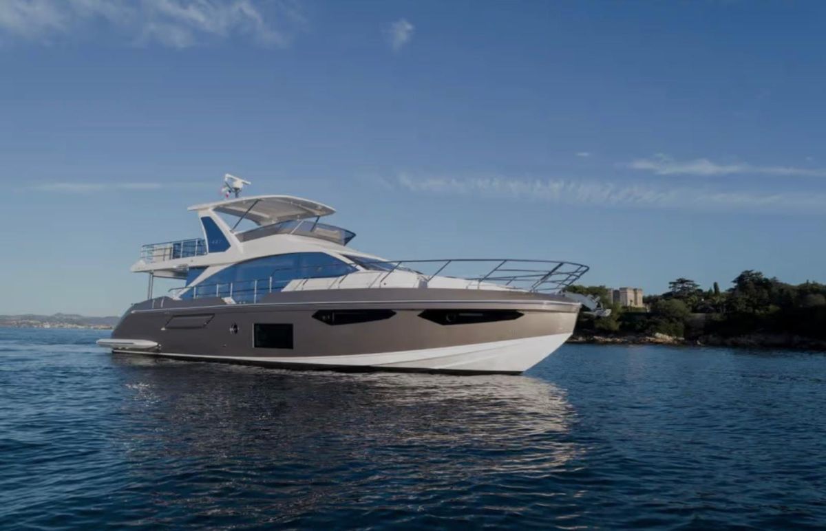 2023 Azimut 59 