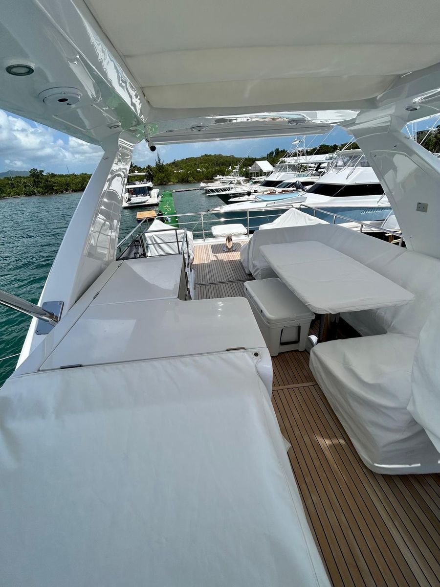 2023 Azimut 59 