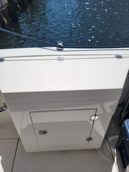 2010 American Tug 41 Flybridge, Stabilized