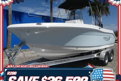 Robalo R200