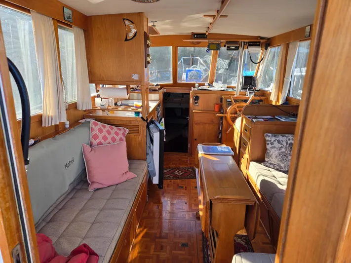 Mabel Yacht Photos Pics 