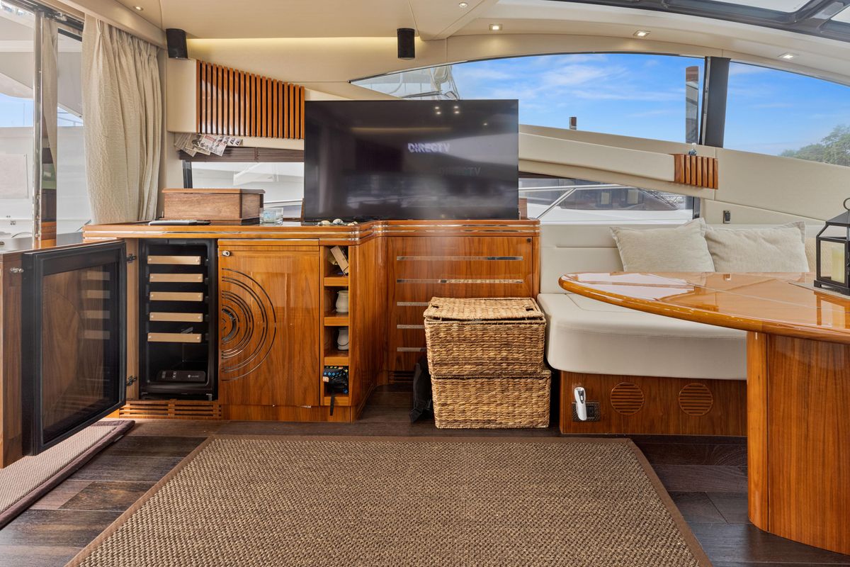 2015 Sunseeker 68 