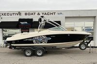 2008 Sea Ray 230 Select Fission Bowrider